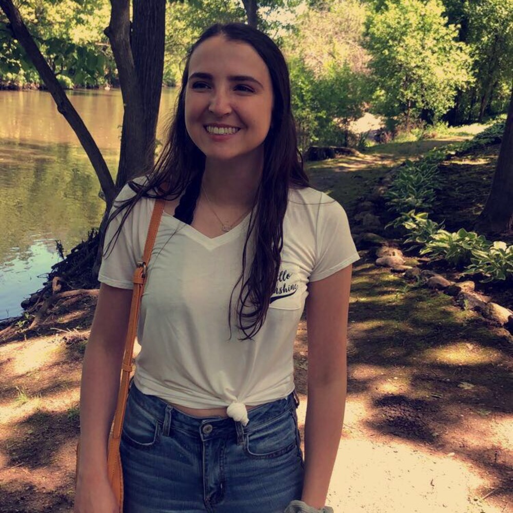 Meet your Posher, Hailey